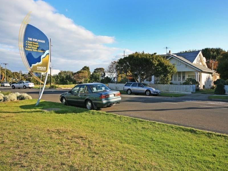 39 The Esplanade, Torquay VIC 3228