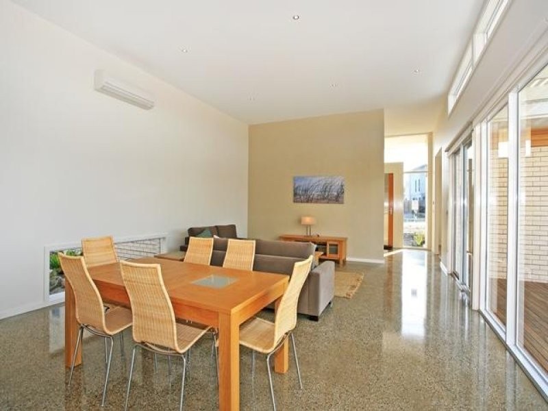 11 Fathom Drive, Torquay VIC 3228