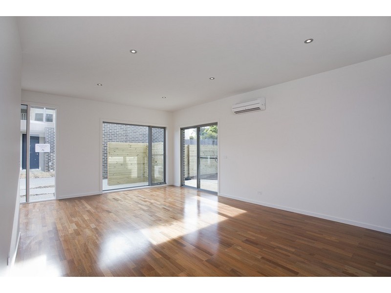 3/20-22 Surf Coast Highway, Torquay VIC 3228