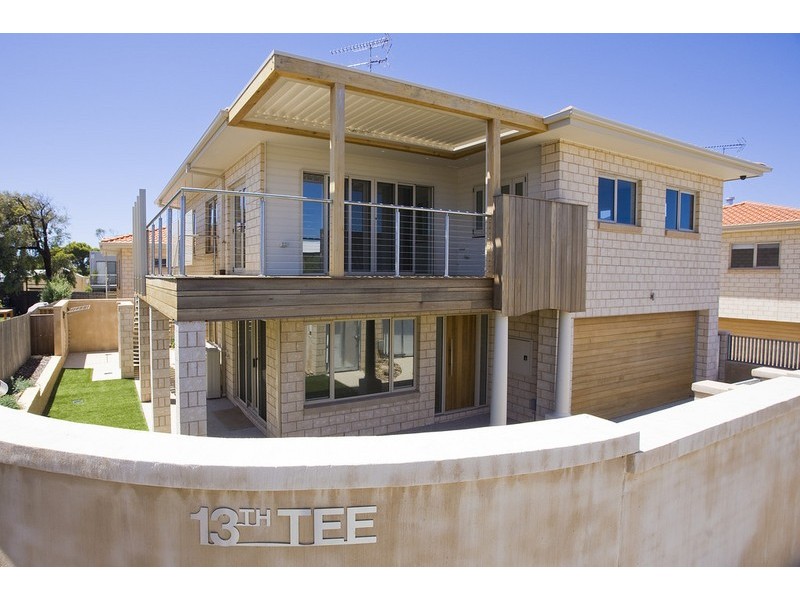 1/3 Hoylake Avenue, Jan Juc VIC 3228