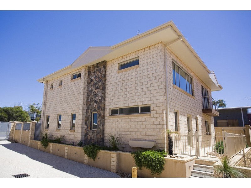 1/3 Hoylake Avenue, Jan Juc VIC 3228