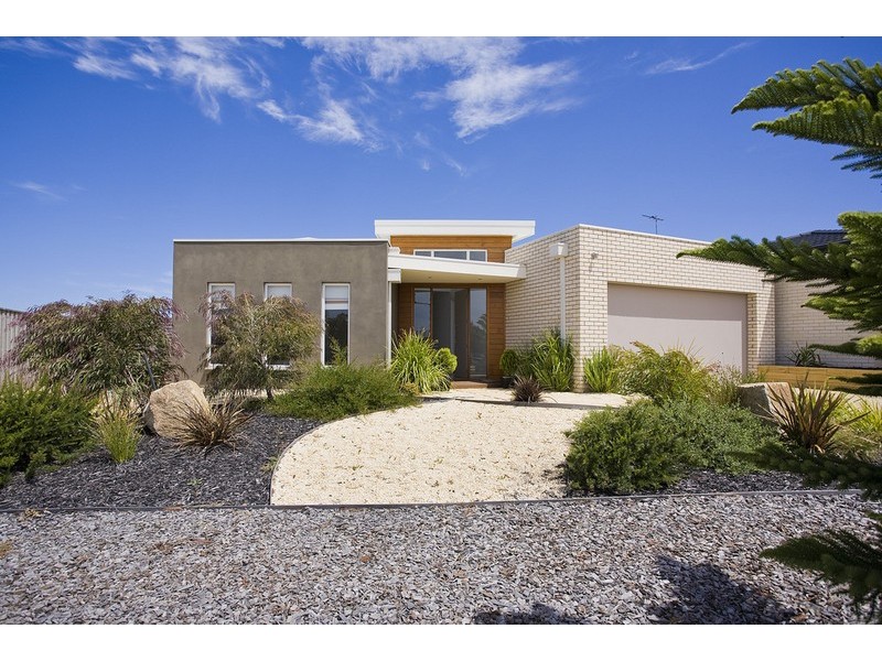 15 Nautical Rise, Torquay VIC 3228