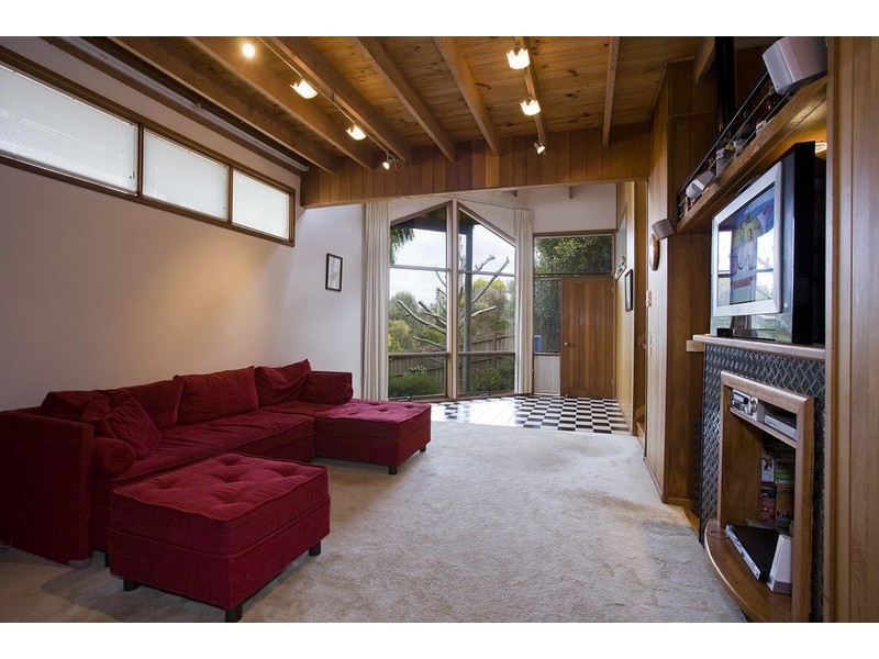 26 Alleyne Avenue, Torquay VIC 3228