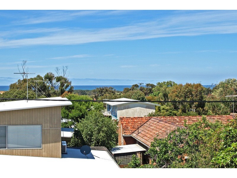 42 Anderson Street, Torquay VIC 3228