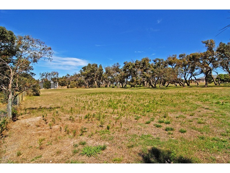 1 Sheoak Court, Torquay VIC 3228