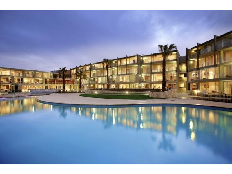 138-140/100 The Esplanade, Torquay VIC 3228