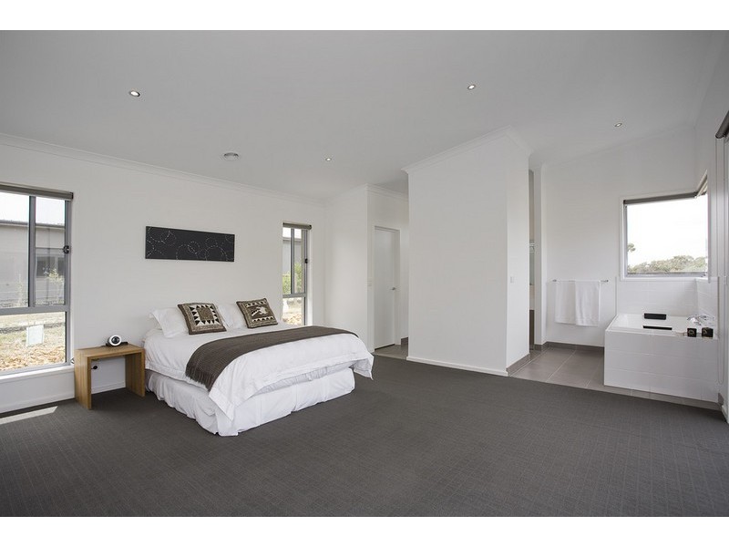 3 Port Phillip Court, Torquay VIC 3228