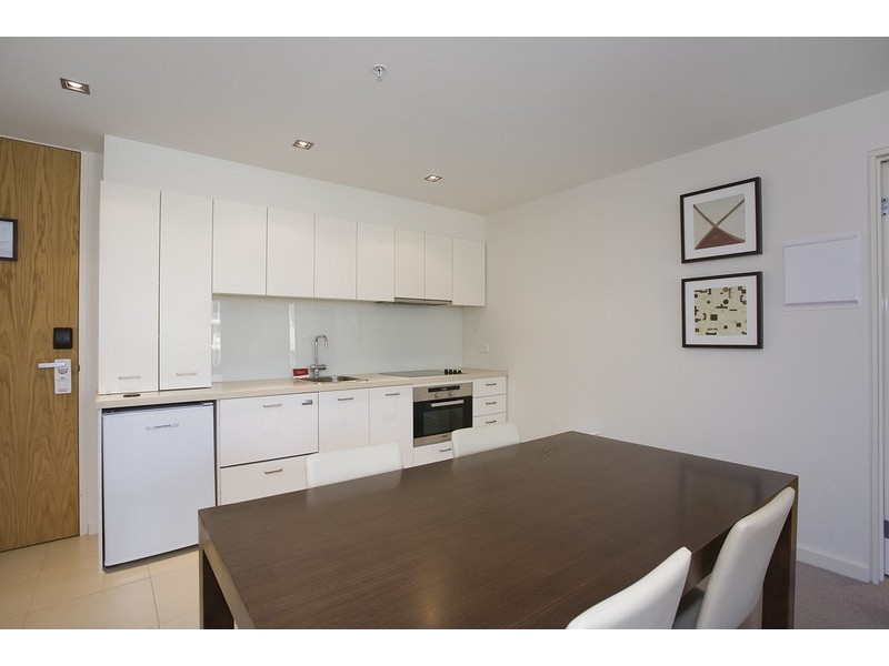 282-284/100 The Esplanade, Torquay VIC 3228