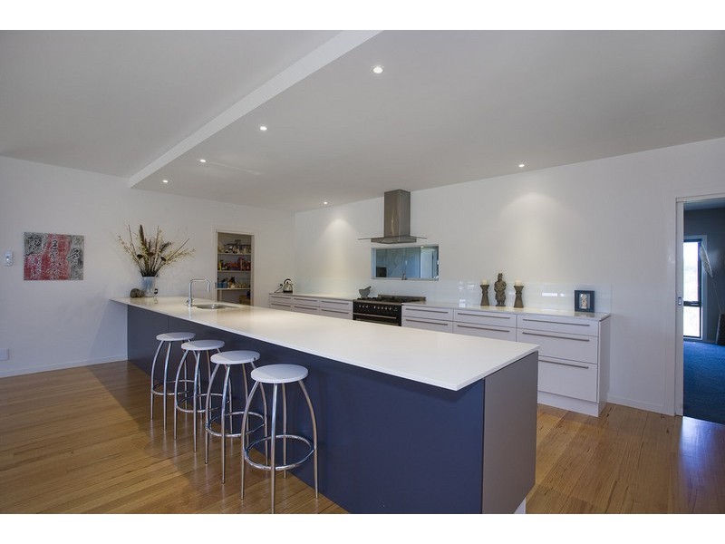 14 Rosedale Drive, Torquay VIC 3228