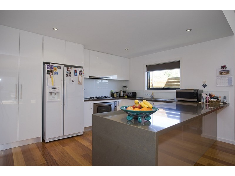 2/45 Boston Road, Torquay VIC 3228