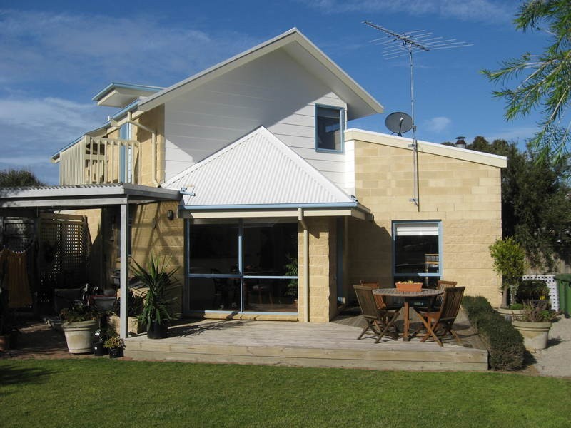 39 Grange  Crescent, Torquay VIC 3228