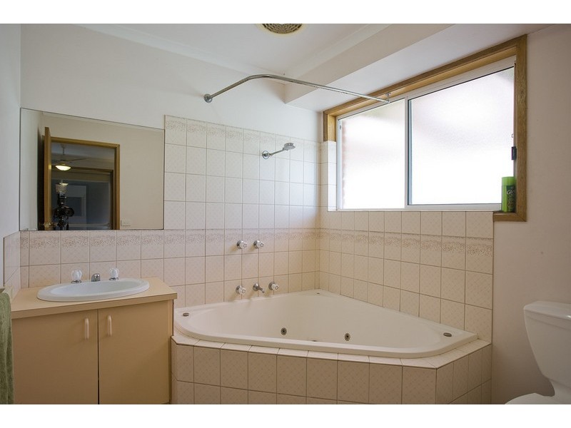 8 Watersun Road, Jan Juc VIC 3228