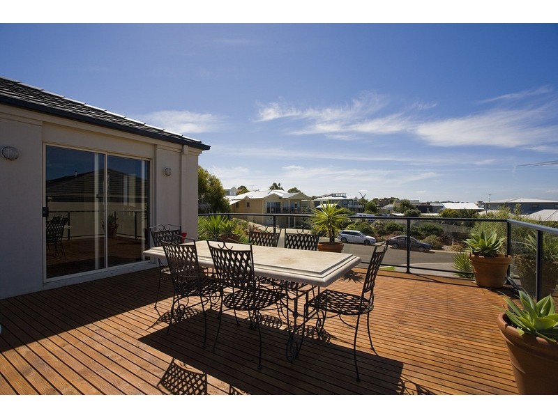 3 Ocean Outlook, Torquay VIC 3228