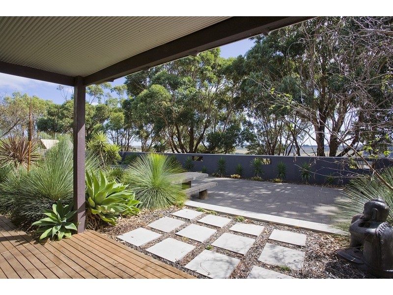 240 Great Ocean Road, Torquay VIC 3228