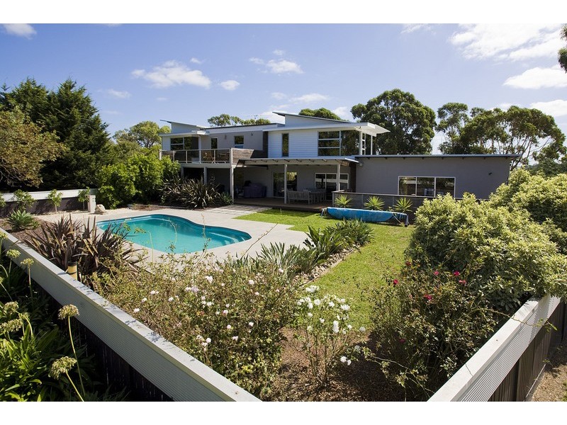 240 Great Ocean Road, Torquay VIC 3228
