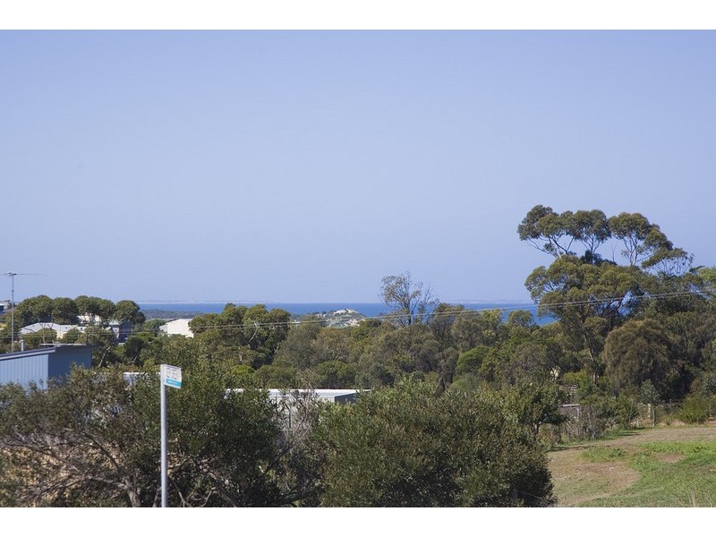 112 Deep Creek Court, Torquay VIC 3228
