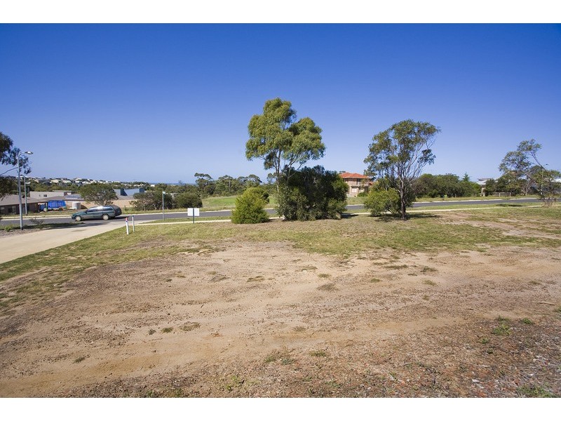 112 Deep Creek Court, Torquay VIC 3228