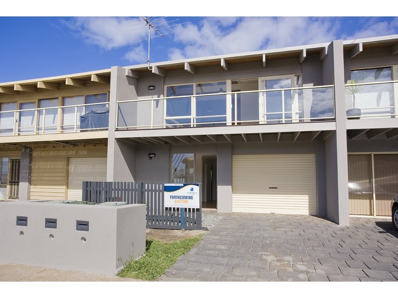 2/153 The  Esplanade, Torquay VIC 3228