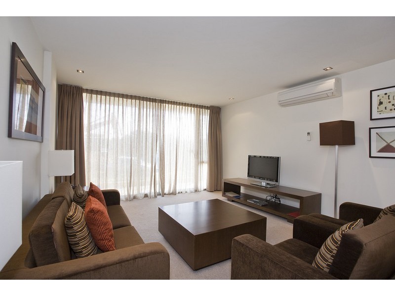 232-2/100 The Esplanade, Torquay VIC 3228