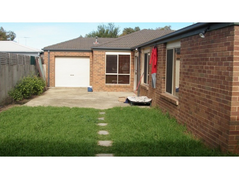 25 Grange Crescent, Torquay VIC 3228