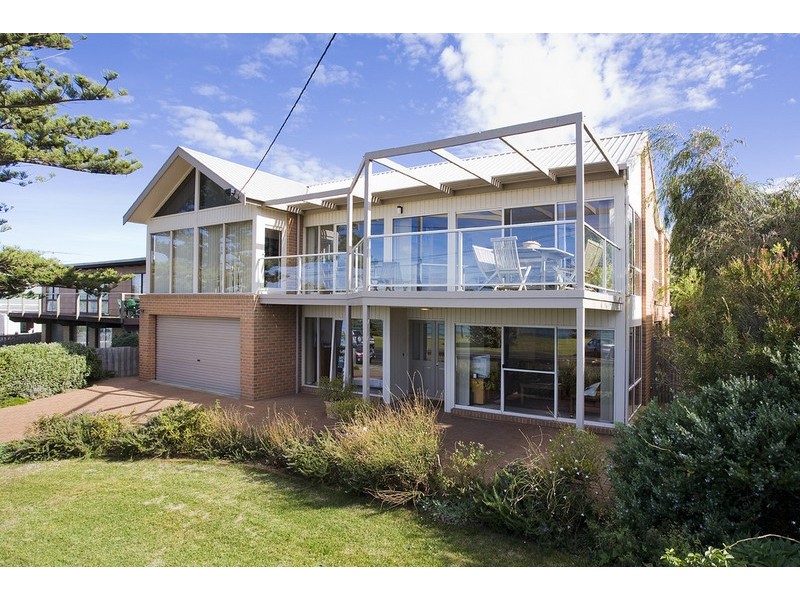 25 The Esplanade, Torquay VIC 3228