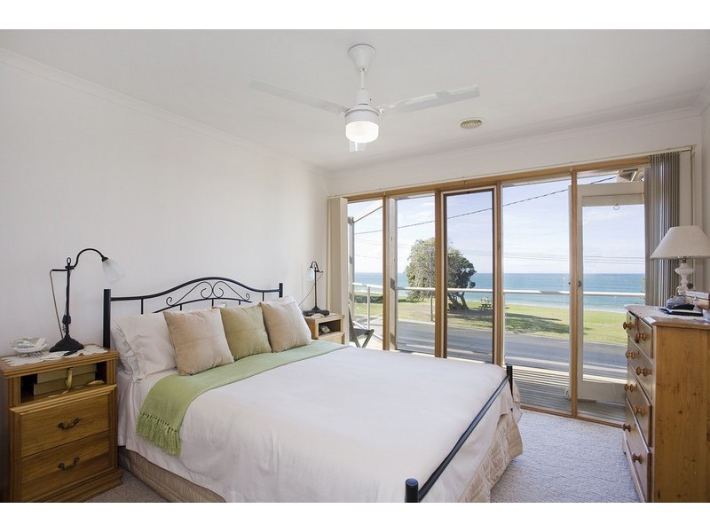 25 The Esplanade, Torquay VIC 3228