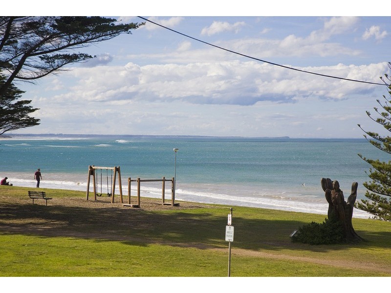 25 The Esplanade, Torquay VIC 3228
