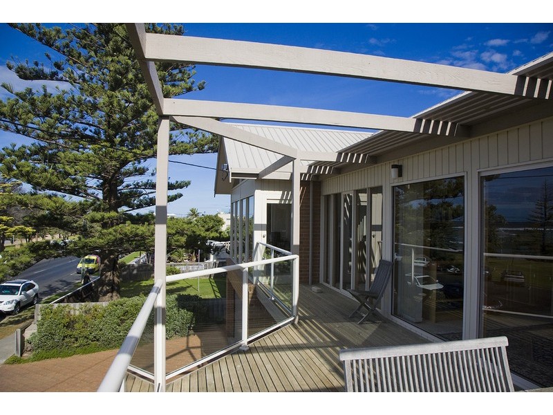 25 The Esplanade, Torquay VIC 3228