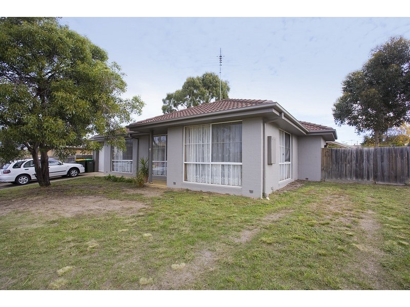 11A Endeavour Drive, Torquay VIC 3228