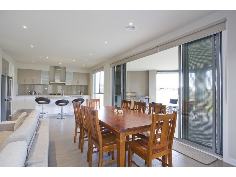 22 Bass Drive, Torquay VIC 3228