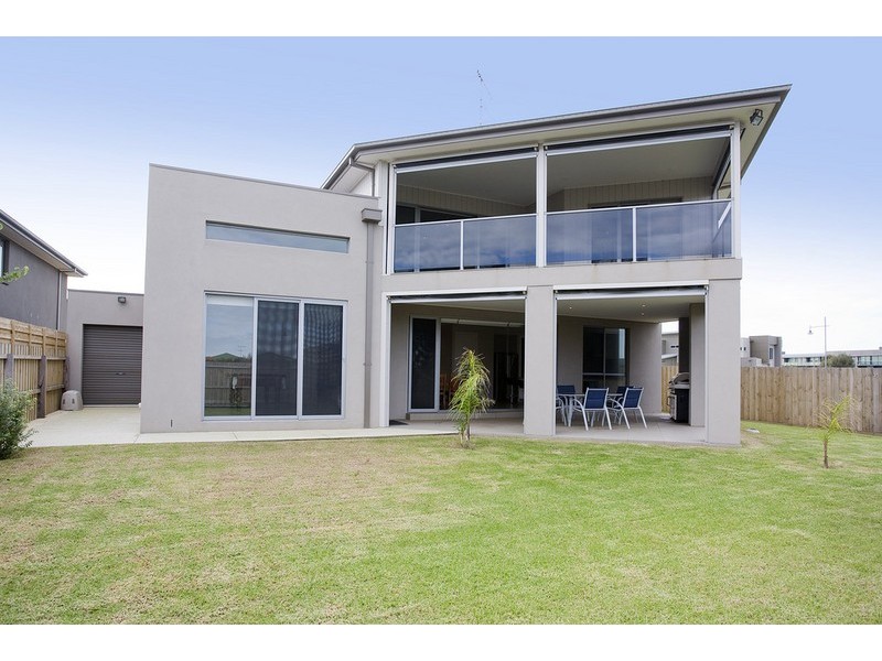 22 Bass Drive, Torquay VIC 3228