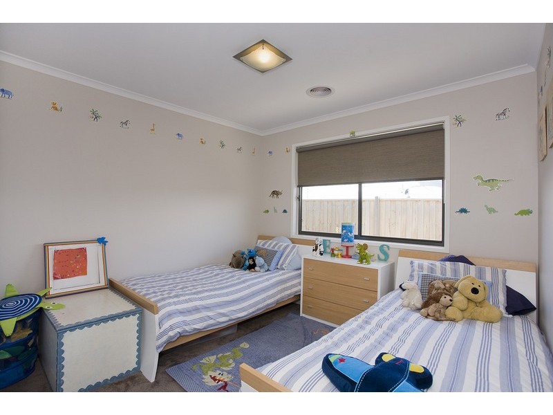 1 Longshore Street, Torquay VIC 3228