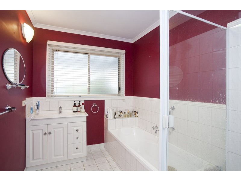 3 Coastal Court, Aireys Inlet VIC 3231