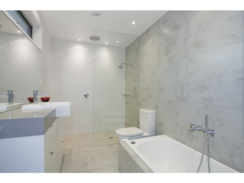 12B Bambra Road, Aireys Inlet VIC 3231