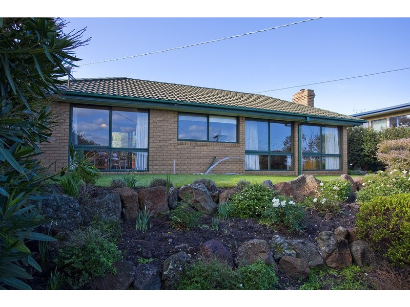 12 Brent Avenue, Aireys Inlet VIC 3231