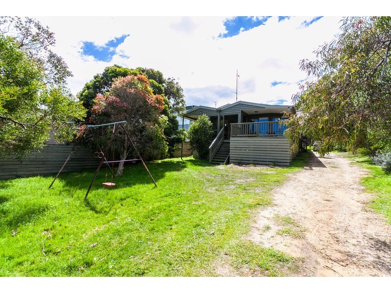 12 Philip Street, Aireys Inlet VIC 3231