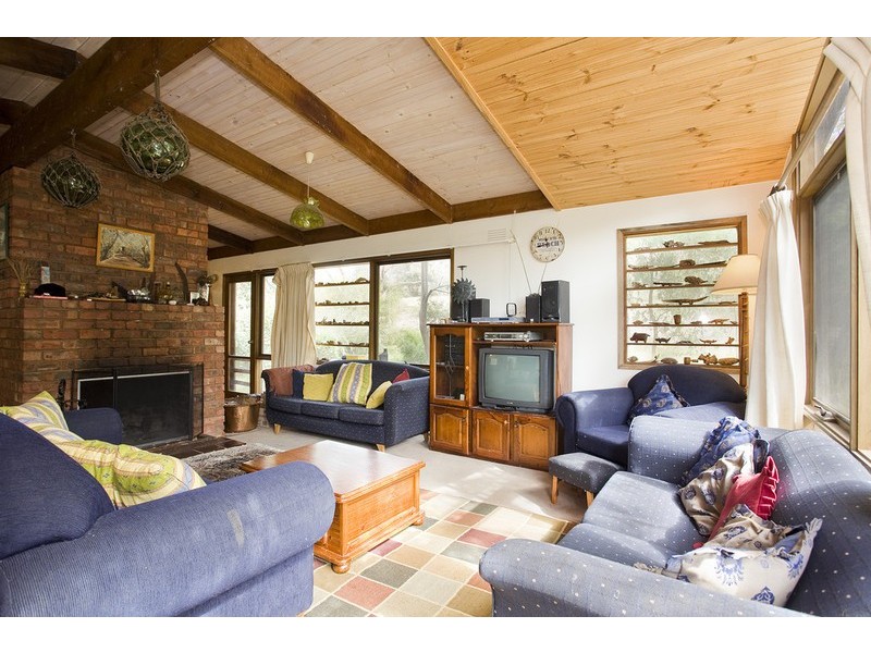 15 Aireys Street, Aireys Inlet VIC 3231