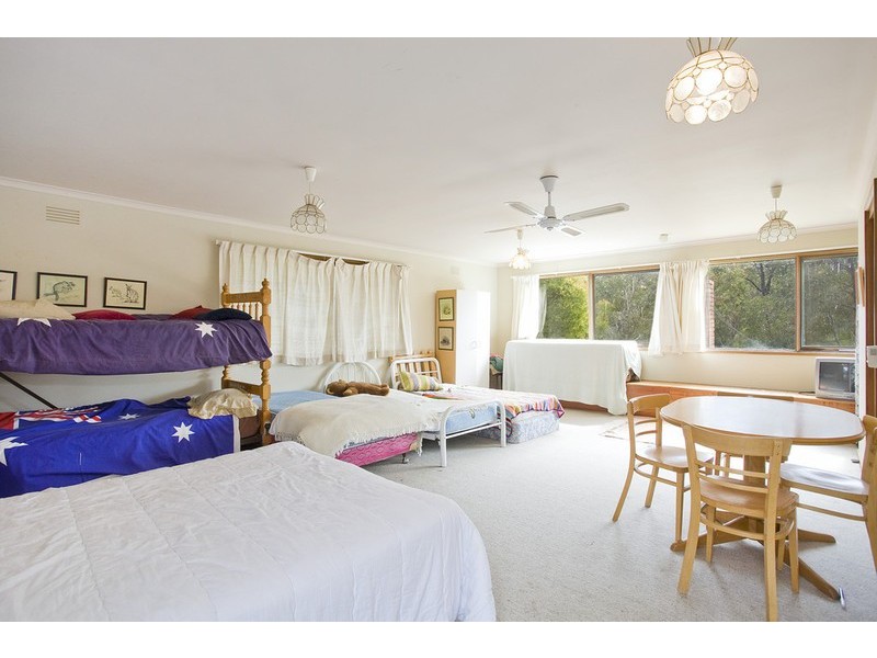 15 Aireys Street, Aireys Inlet VIC 3231