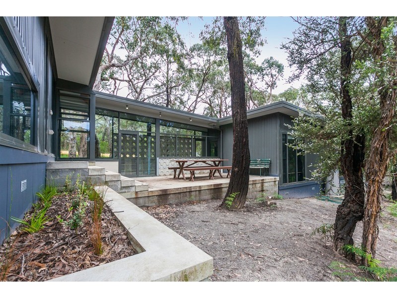 105 Boundary Road, Aireys Inlet VIC 3231
