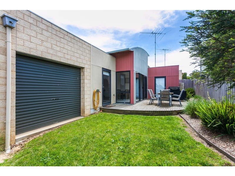 2/2A Walker Street, Anglesea VIC 3230