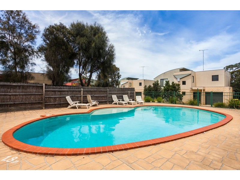 2/2A Walker Street, Anglesea VIC 3230