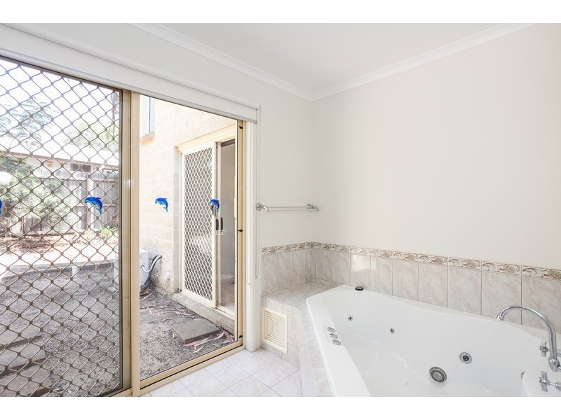 8 Birdie Avenue, Anglesea VIC 3230