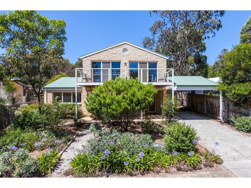 8 Birdie Avenue, Anglesea VIC 3230