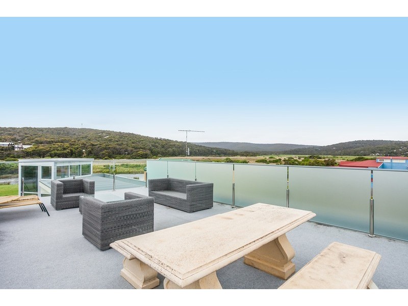 8 River Reserve Road, Aireys Inlet VIC 3231
