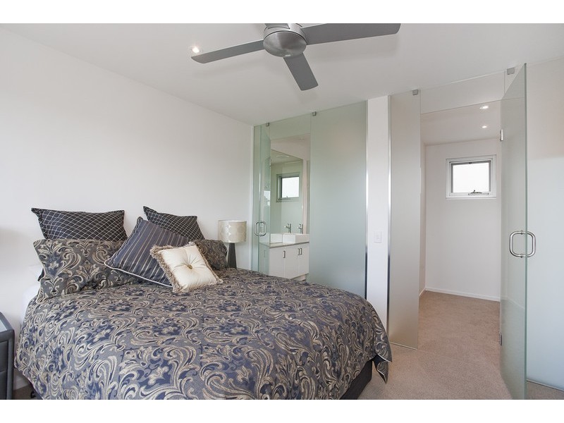 8 River Reserve Road, Aireys Inlet VIC 3231