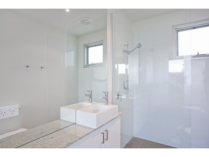 8 River Reserve Road, Aireys Inlet VIC 3231