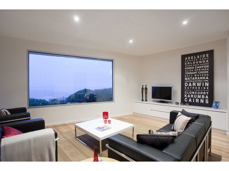 18 Yandanah Road, Fairhaven VIC 3231