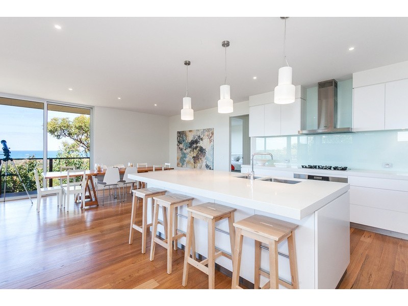 6 Narani Way, Fairhaven VIC 3231