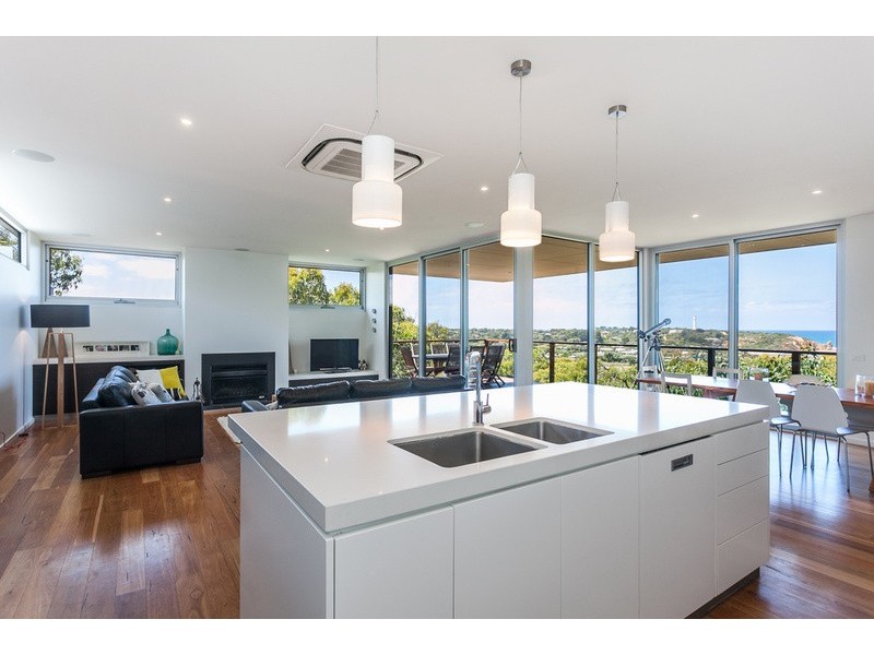 6 Narani Way, Fairhaven VIC 3231