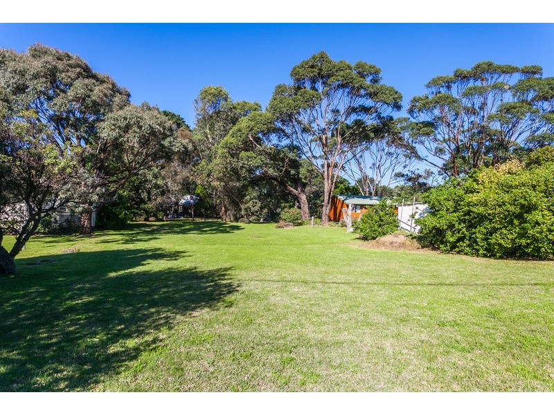 18 River Road, Aireys Inlet VIC 3231